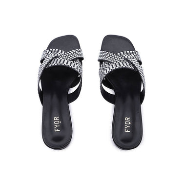 FYOR Box Heel #color_black