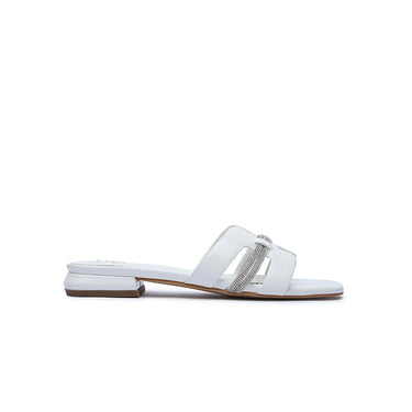 FYOR Flat Sandal #color_white