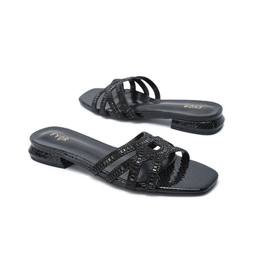 HL 262 Flat Sandal #color_black