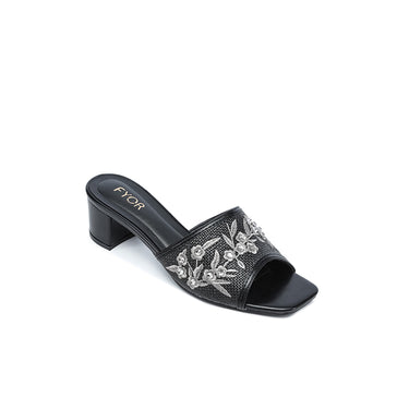 FYOR Box Heel #color_black