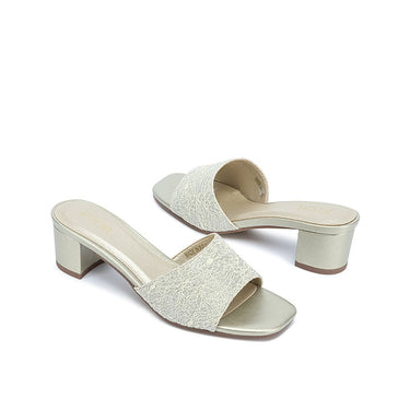 FYOR Box Heel #color_off white