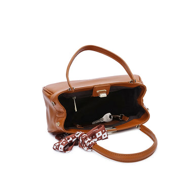 FYOR Shoulder Bag #color_tan