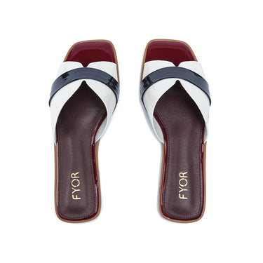 FYOR flat #color_navy