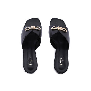 FYOR Box Heel #color_black