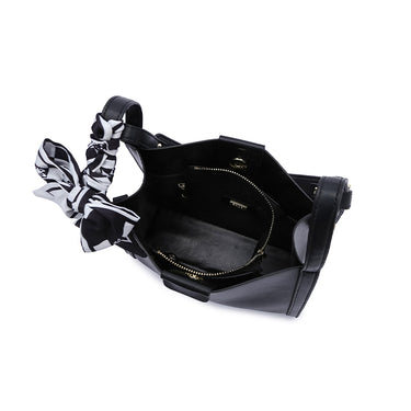 FYOR Shoulder Bag #color_black