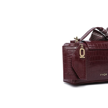 FYOR Vanity Bag #color_maroon
