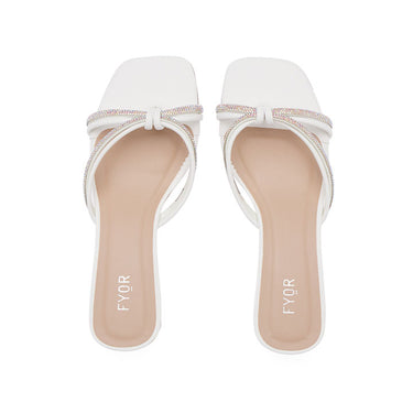 FYOR Box Heel #color_white
