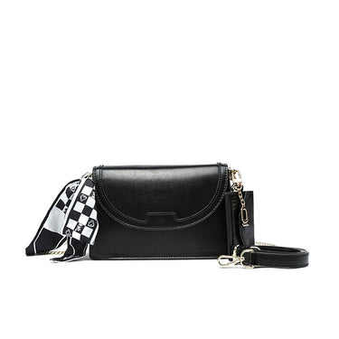 Fyor BD 114 Shoulder Bags #color_black