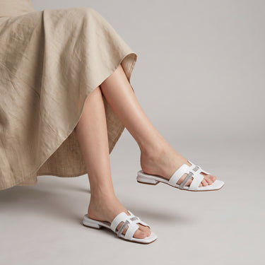 FYOR Flat Sandal #color_white