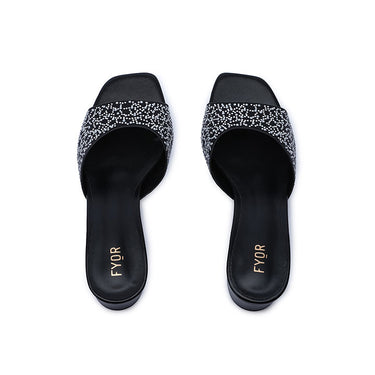 FYOR Box Heel #color_black