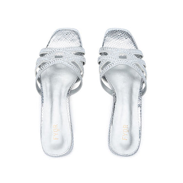 HL 262 Flat Sandal #color_silver