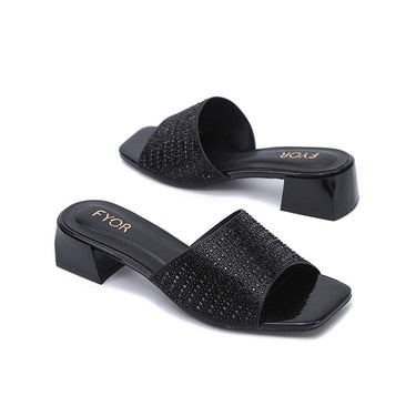 FYOR Box Heel #color_black