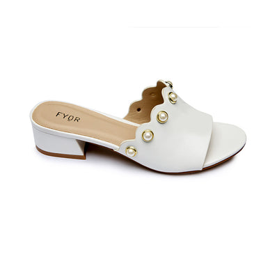 FYOR Box Heel #color_white