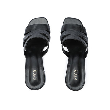 FYOR Box Heel #color_black