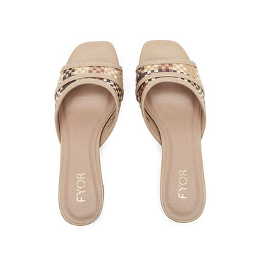 FYOR Box Heel #color_sand