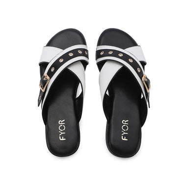 FYOR Flat Sandal #color_black