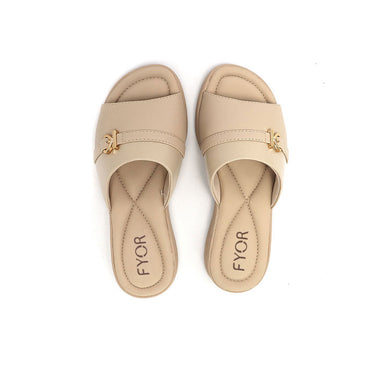 FYOR Flat #color_almond