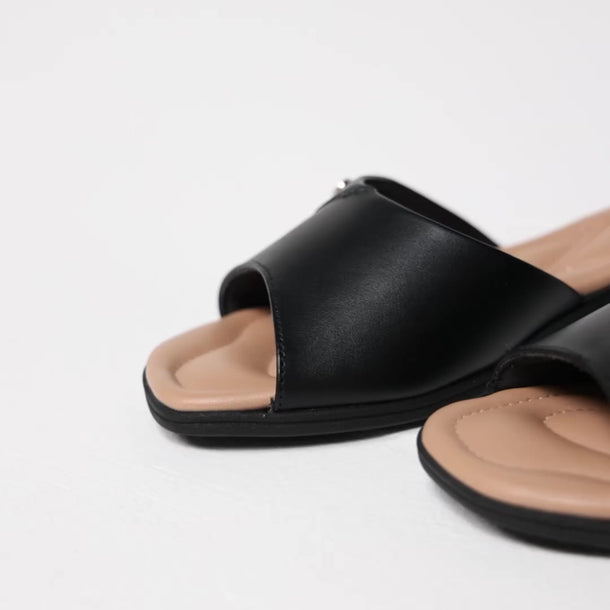 Fyor BRM 023 Comfort Sandal #color_black